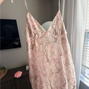 Storia Pink Floral Satin Slip Dress